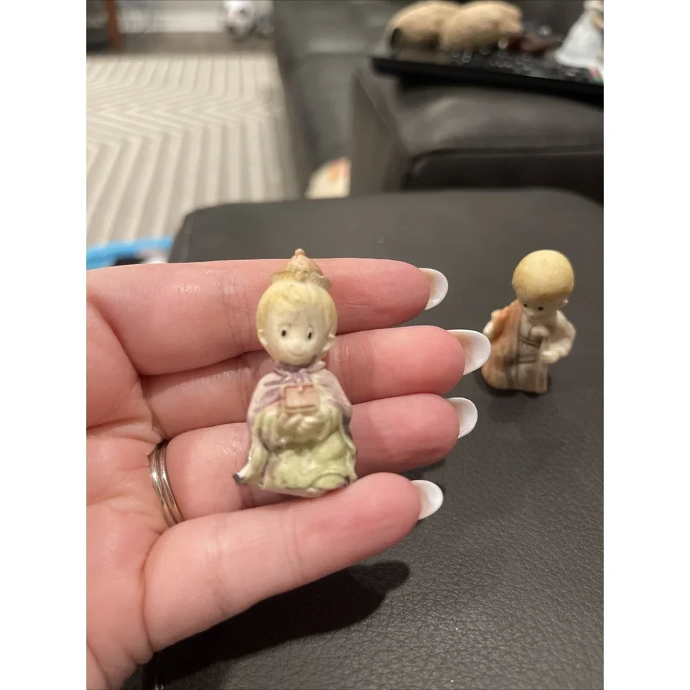 Vintage‎ Tiny Children's Nativity 2 Piece Set
